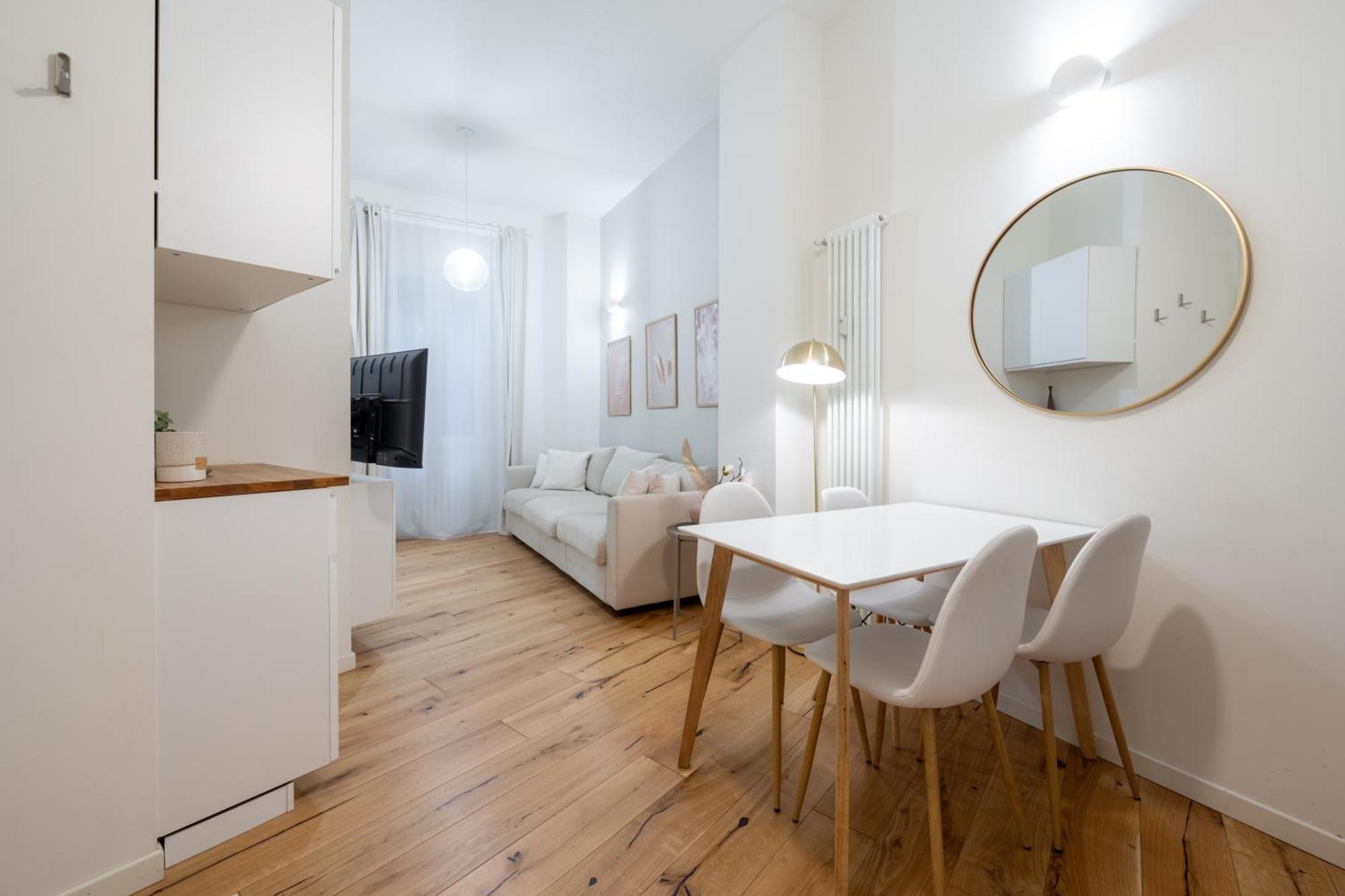 We Home - Babila Boutique - Milano Esterno foto