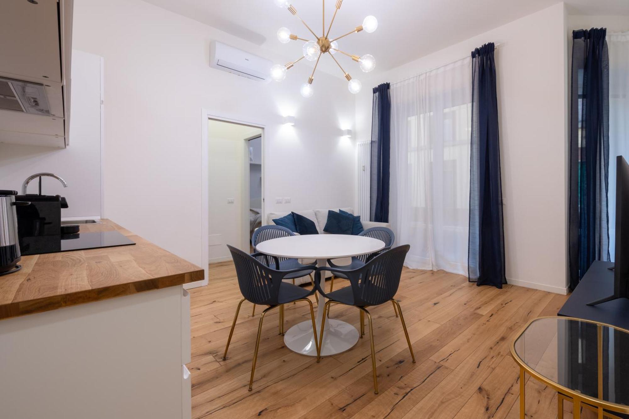 We Home - Babila Boutique - Milano Esterno foto