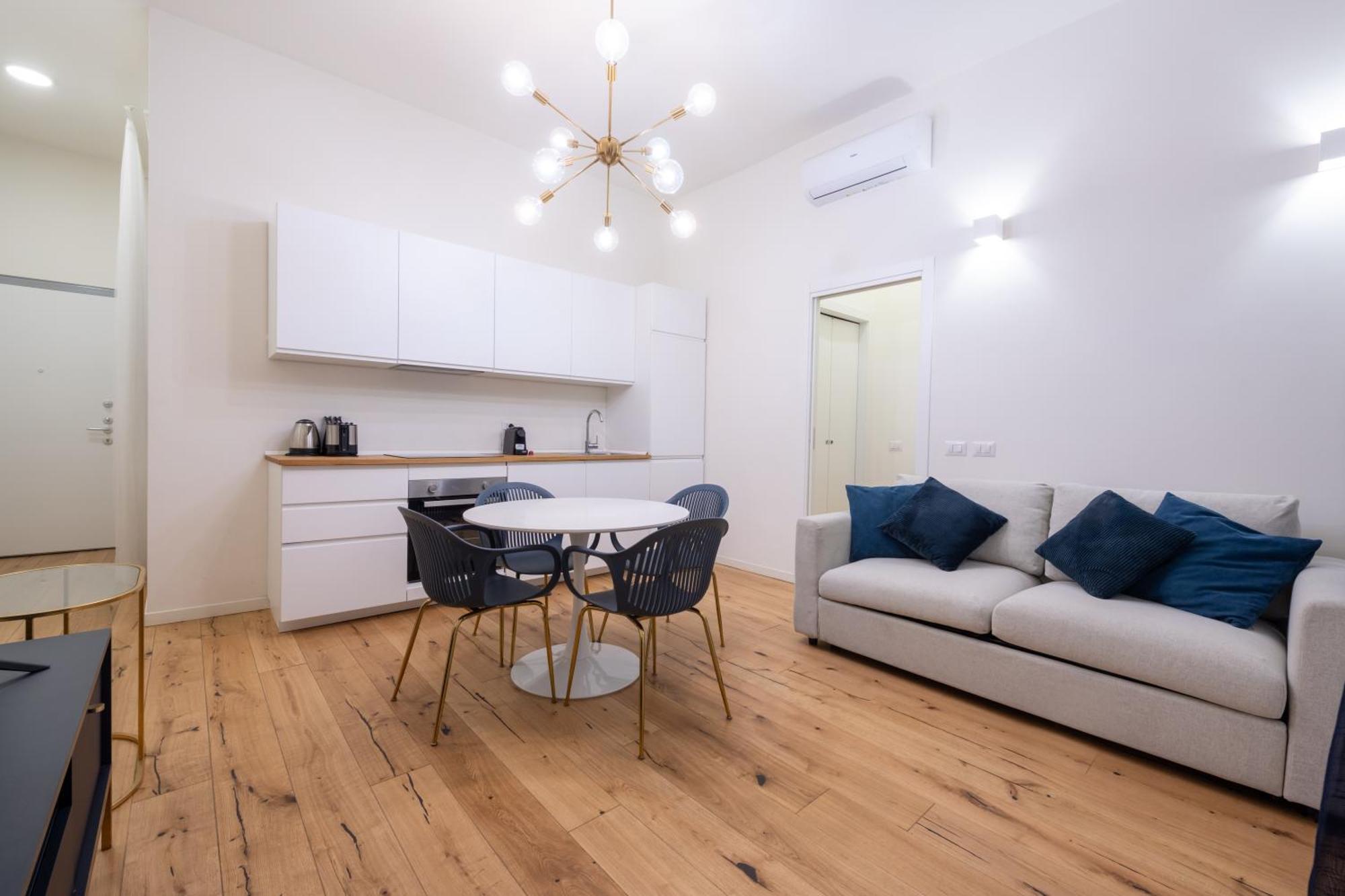 We Home - Babila Boutique - Milano Esterno foto